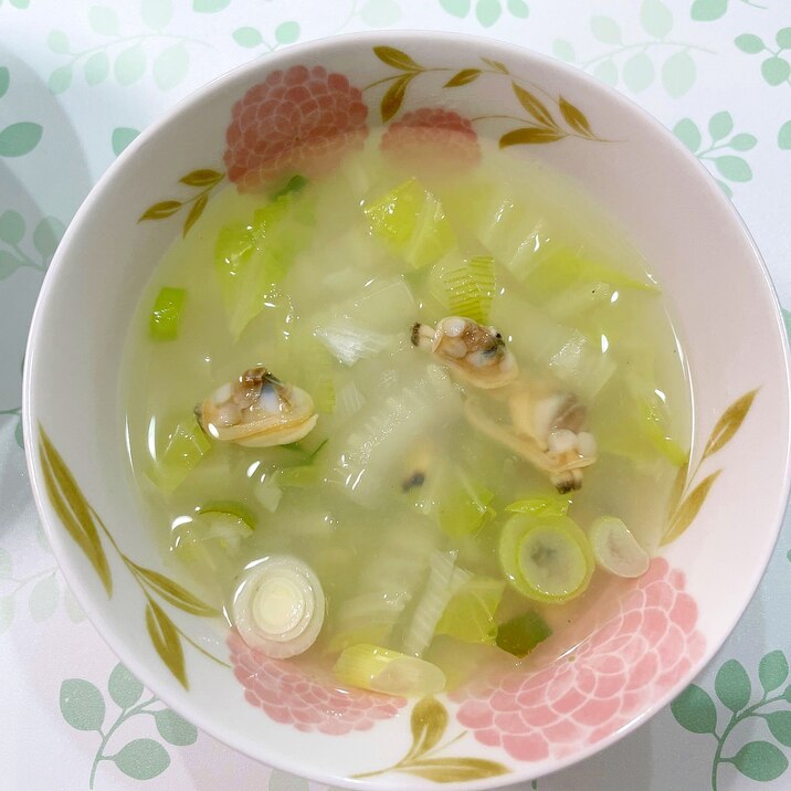 白菜とあさりの生姜スープ